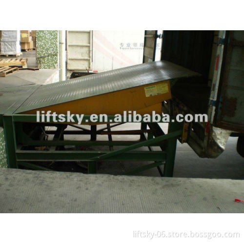 LSO12-780D 12T capacity Hydraulic Dock Leveler / Electrical